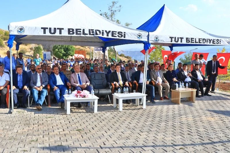 Üçpınar Çevre Düzenlemesi Ve Altyapı Uygulama Projesinin Açılışı Gerçekleştirildi