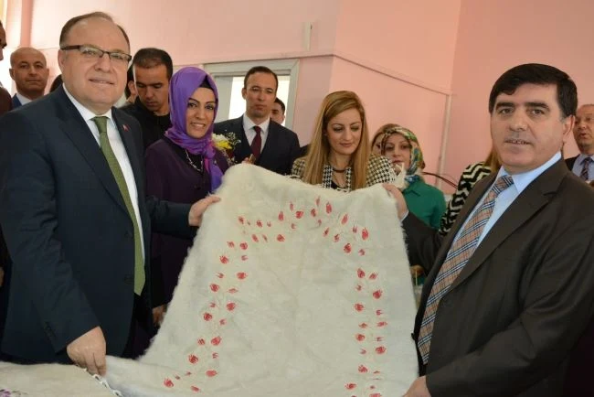 Dünya Kadınlar Günü'nde Anlamlı Ziyaret