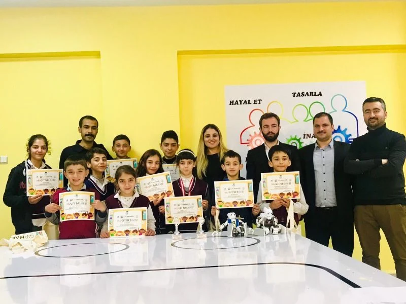 Yeşil Düşler Fabrikası Robotik Sınıfı'nın Açılışı Yapıldı