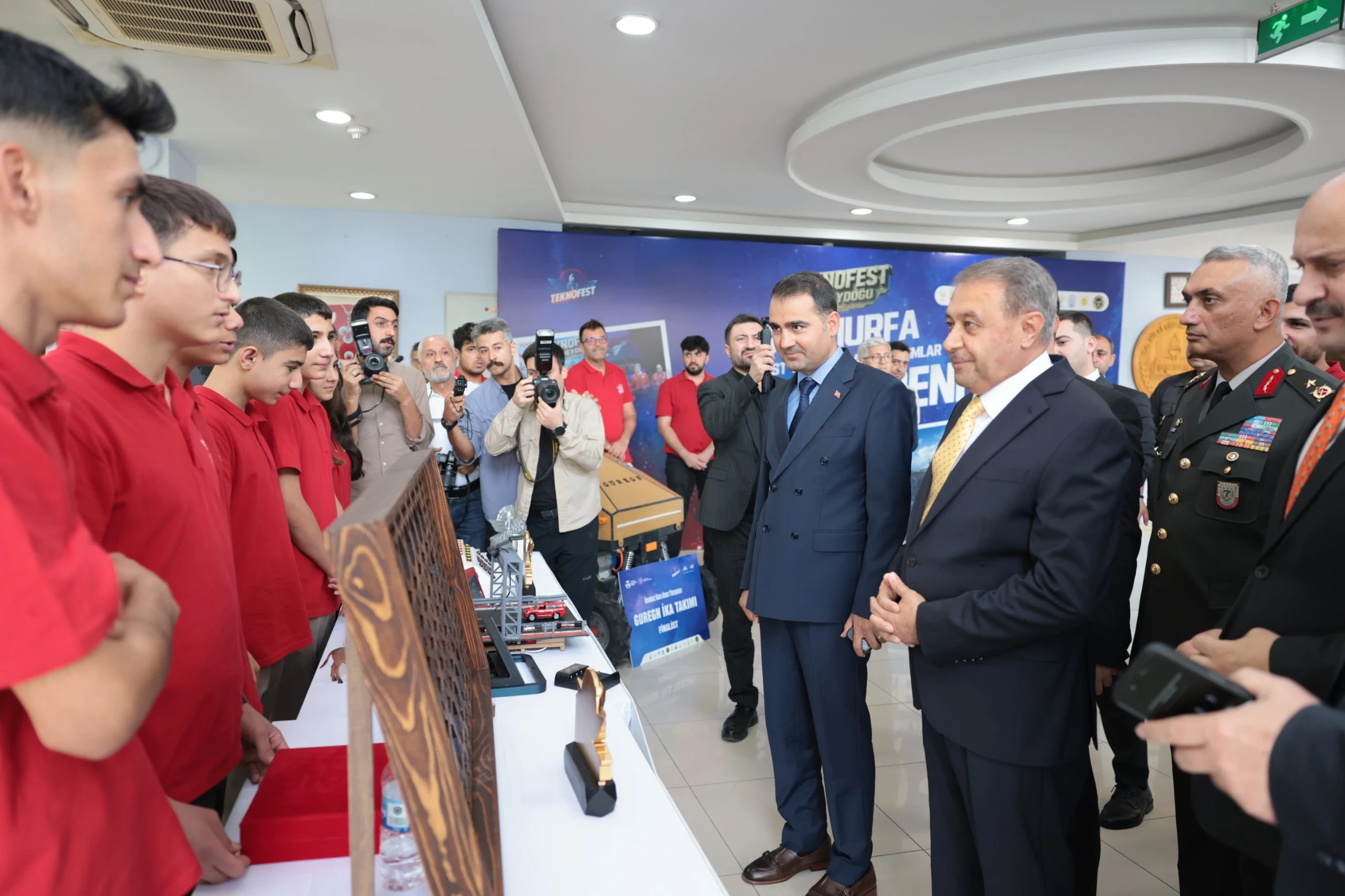 TEKNOFEST Güneydoğu Şanlıurfa Ödül Töreni'nde GAP Yeşil İnovasyon Takımlarına Ödül