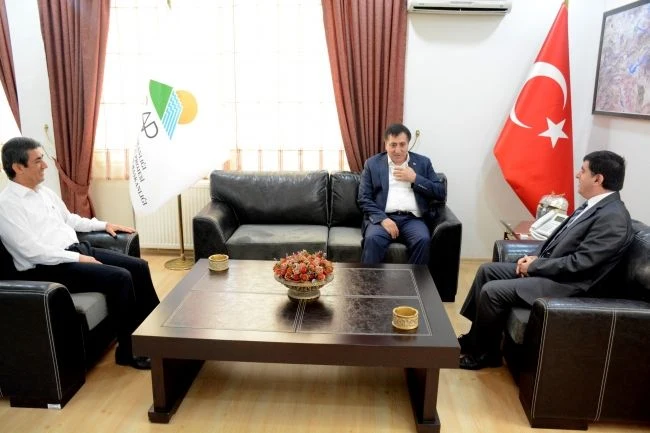Şanlıurfa Eski Valisi İzzettin Küçük GAP İdaresi’ne Veda Ziyaretinde Bulundu