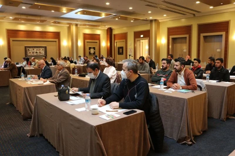 Altı Tarımsal Ürün Üretiminde Püf Noktaları Eğitimi Gerçekleştirildi