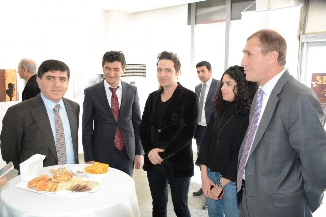BAGEF Karma Fotoğraf Sergisi Fotoğrafseverlerle Buluştu