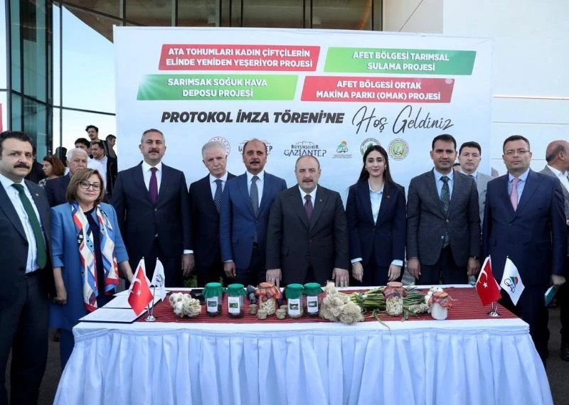 Sanayi ve Teknoloji Bakanı Mustafa VARANK, Gaziantep’te Desteklenecek Projelerin Protokol İmza Töreni'ne Katıldı